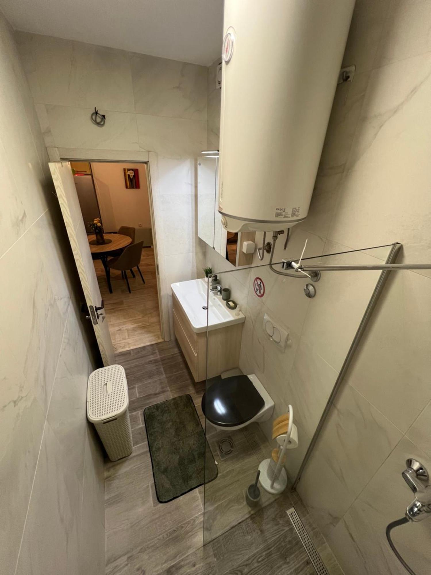 Apartman Nadja Leilighet Kotor Eksteriør bilde