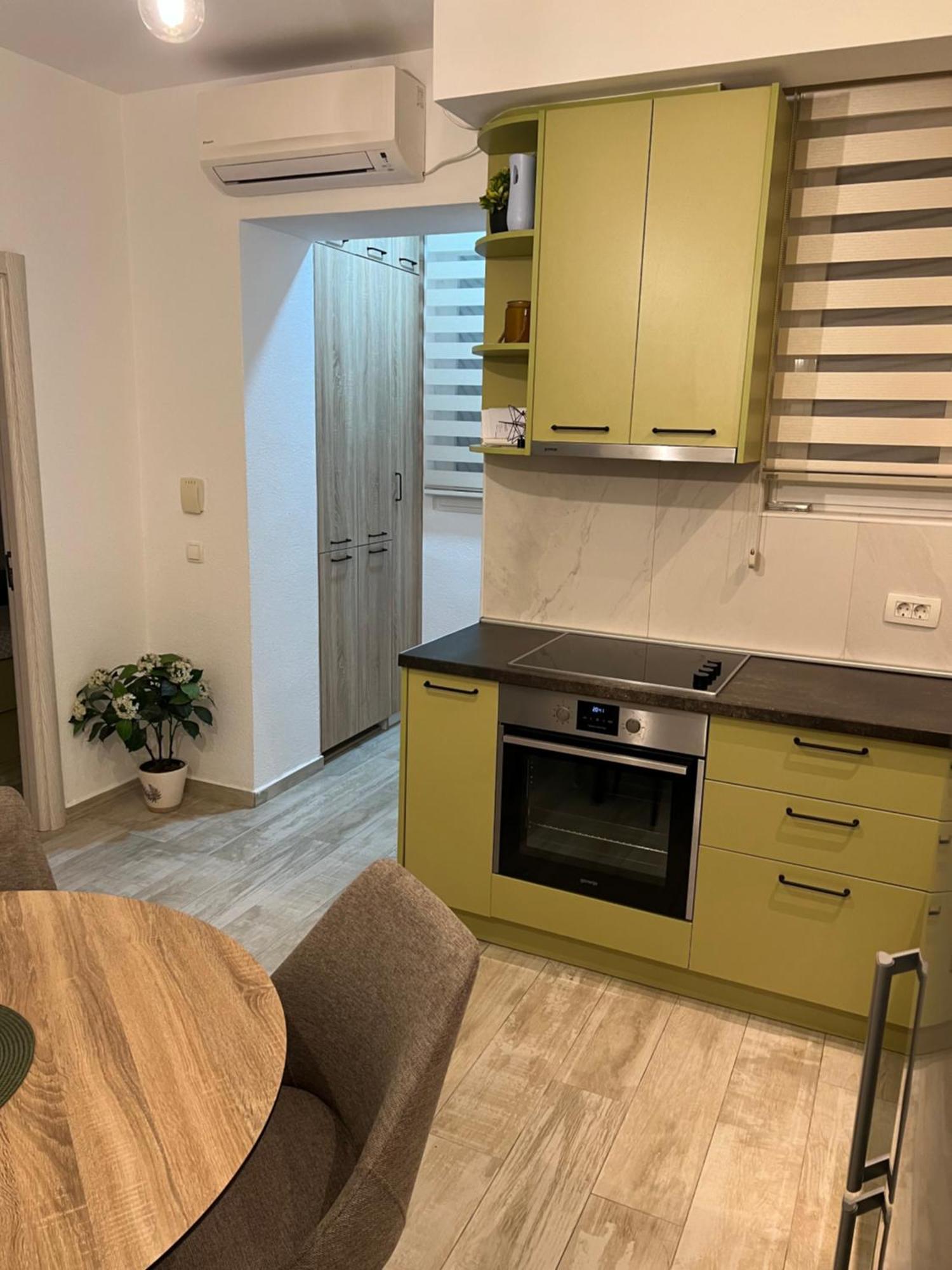 Apartman Nadja Leilighet Kotor Eksteriør bilde