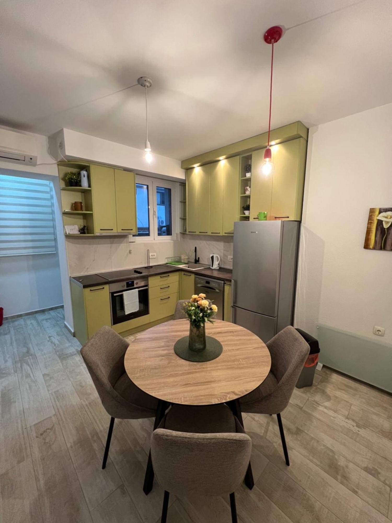 Apartman Nadja Leilighet Kotor Eksteriør bilde